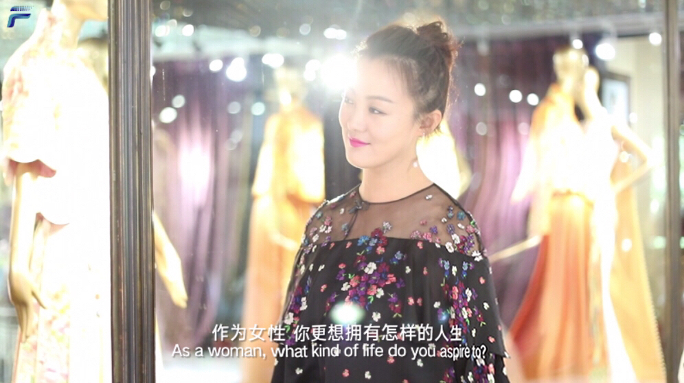 �����������湝(ji��)Ŀ ��Ů�Գ��L(zh��ng)�x��