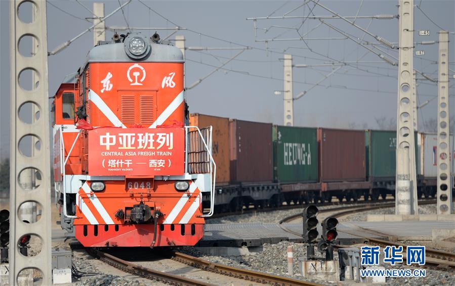 �����Aȫý�^�l���D�Ļ��ӣ���10��ǰ�M(j��n)�����������(f��)�d���Ї��������������h��ʮ�Ŵ����_֮�H