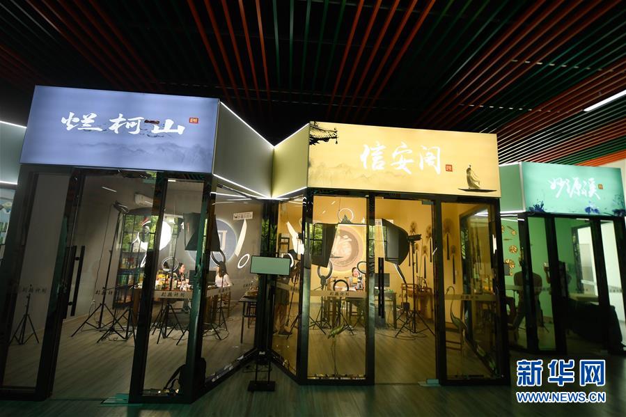 �������҂���С�������3���㽭���ݣ��r(n��ng)��׃���� �֙C(j��)׃�r(n��ng)��