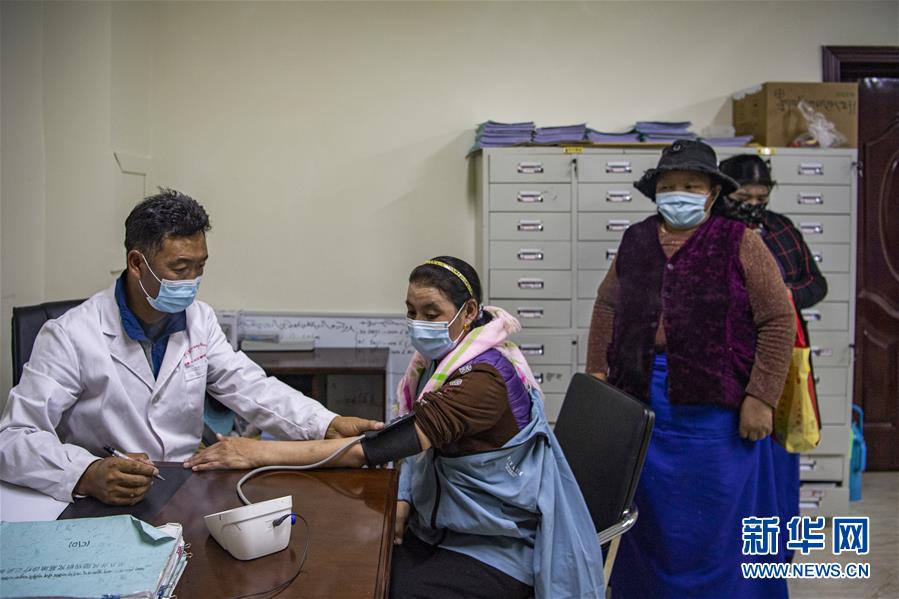 �����Aȫý�^�l�������҂���С������D�Ļ��ӣ���6�������������҂����¼҈@���������׵ط�ؚ���w����Ҹ�����������